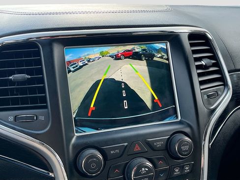 Used 2018 Jeep Grand Cherokee Summit w/ Platinum Series Group AWD/4WD image 14