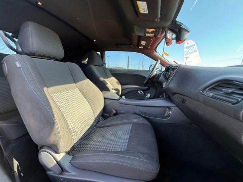 Used 2021 Dodge Challenger SXT RWD image 26