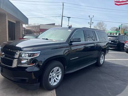 Used 2018 Chevrolet Suburban LT