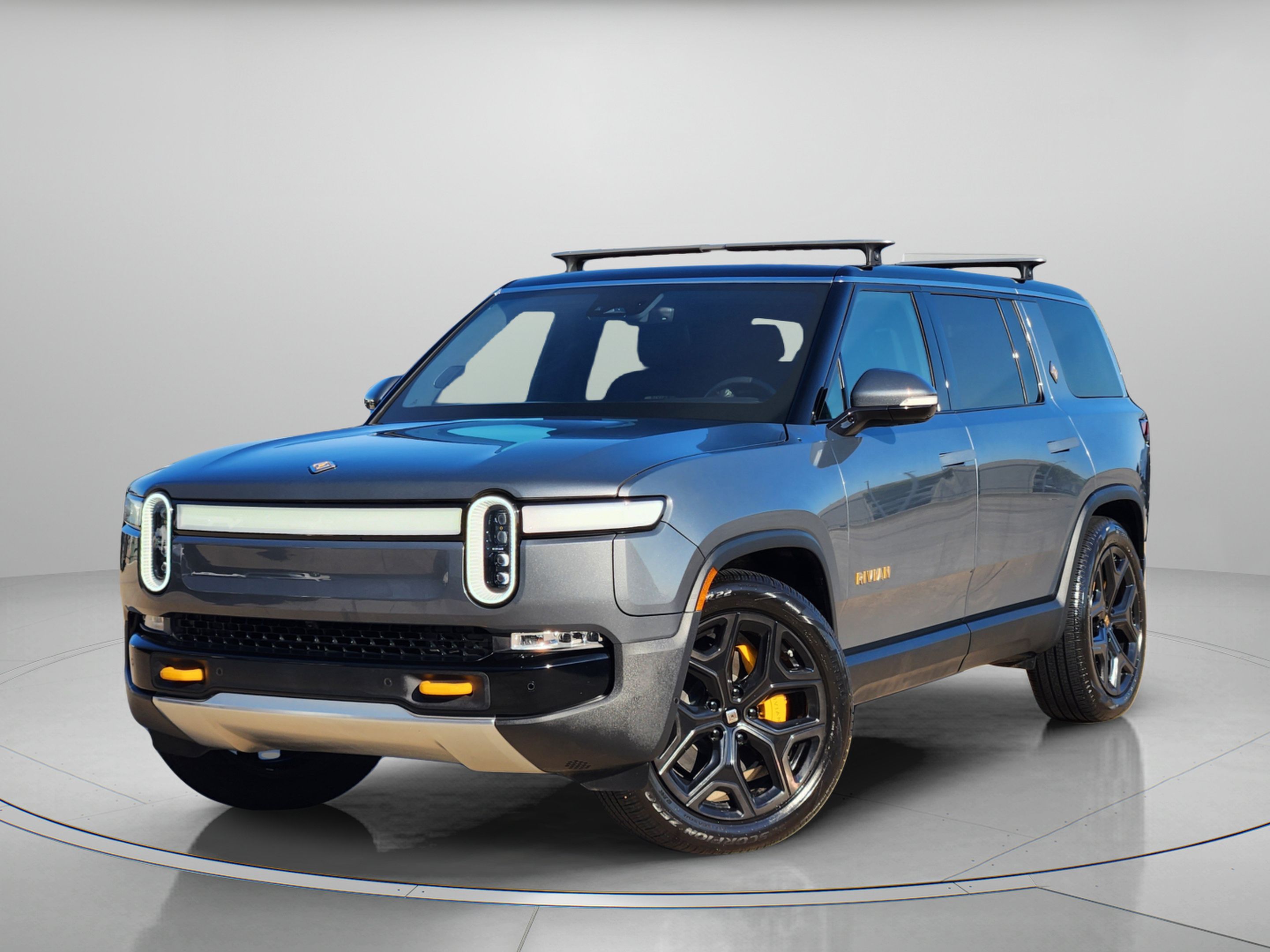 Used 2023 Rivian R1S Adventure Quad AWD/4WD image 1