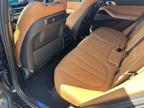 Used 2024 BMW X5 sDrive40i w/ M Sport Package RWD image 23