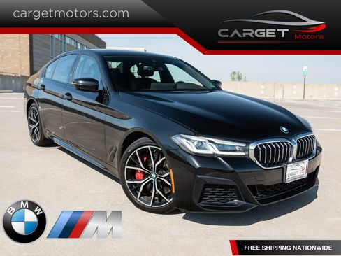 Used 2022 BMW 540i xDrive w/ M Sport Package image 1