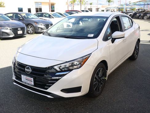 New 2025 Nissan Versa SV image 8