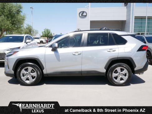 Used 2025 Toyota RAV4 XLE w/ Convenience Package image 3