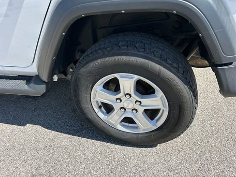 Used 2021 Jeep Wrangler Unlimited Sport image 52