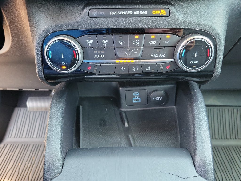 Used 2022 Ford Escape SEL w/ Technology Package FWD image 20