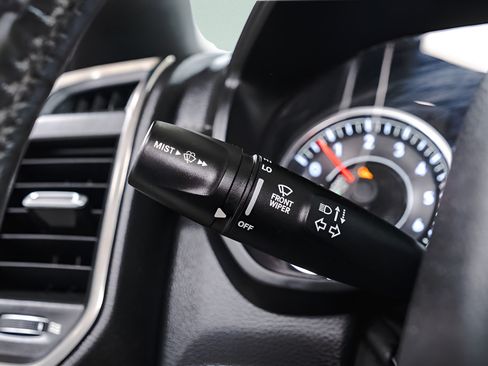 Used 2019 RAM 1500 Sport w/ Level 2 Equipment Group AWD/4WD image 25