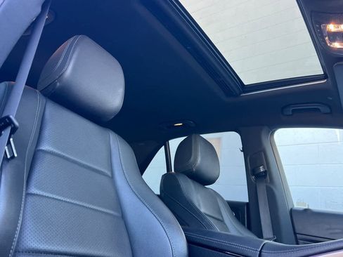 Used 2022 Mercedes-Benz GLE 350 w/ Premium Package image 20