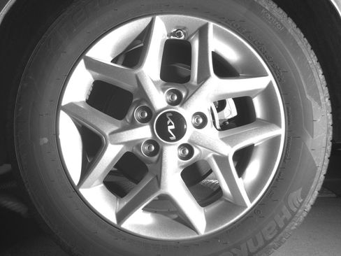 Used 2025 Kia Soul LX w/ LX Technology Package FWD image 14
