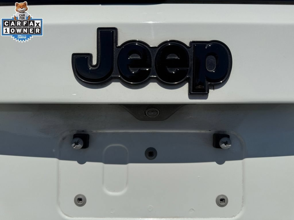 Used 2023 Jeep Renegade Trailhawk AWD/4WD image 17
