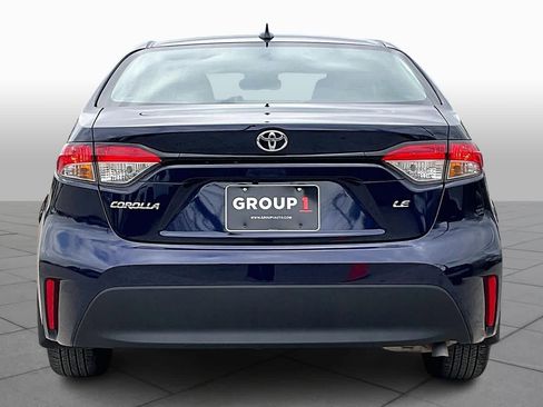 Used 2026 Toyota Corolla LE image 4