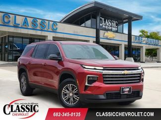 Used 2025 Chevrolet Traverse LT w/ Driver Confidence Package FWD 360° Tour