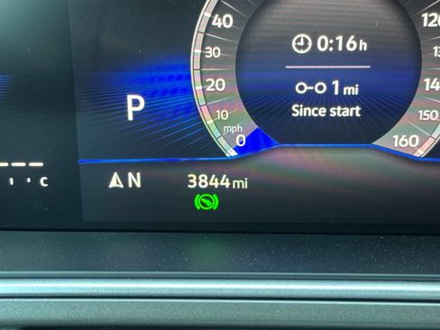 Certified 2026 Volkswagen Taos SE FWD image 25