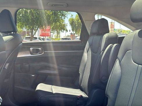 Used 2026 Kia Sorento EX AWD/4WD image 30
