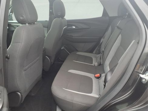 Used 2024 Chevrolet TrailBlazer LT w/ Convenience Package FWD image 13