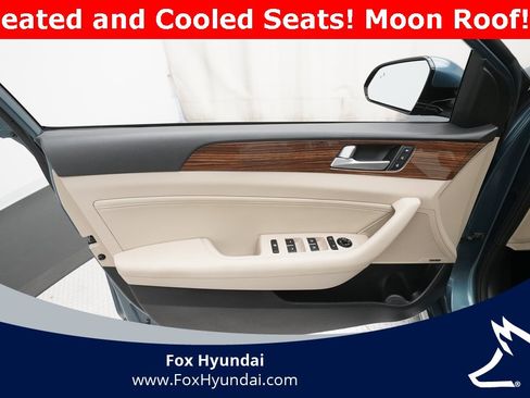 Used 2016 Hyundai Sonata Limited w/ Option Group 05 image 26