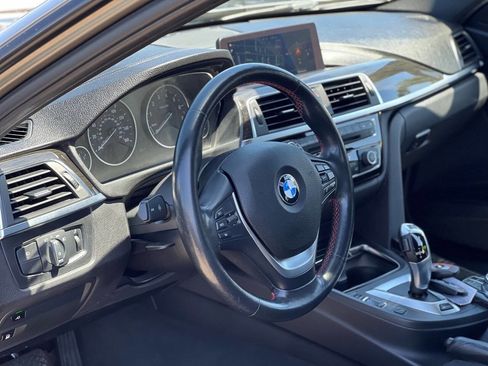 Used 2018 BMW 330e RWD image 17
