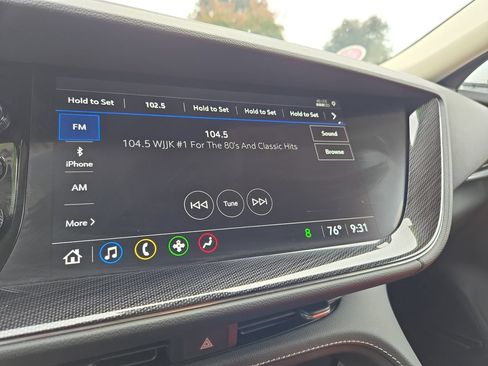 Used 2023 Buick Envision Essence FWD image 35