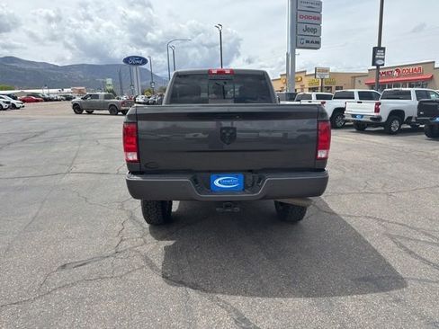 Used 2018 RAM 2500 Big Horn w/ Sport Appearance Group AWD/4WD image 6