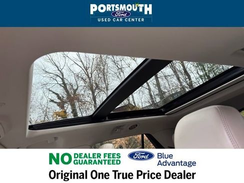 Certified 2022 Ford Explorer XLT w/ Equipment Group 202A image 10