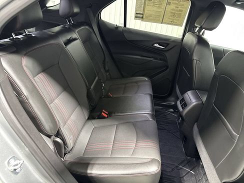 Used 2023 Chevrolet Equinox RS FWD image 28