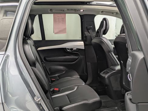 Used 2016 Volvo XC90 T5 Momentum image 15