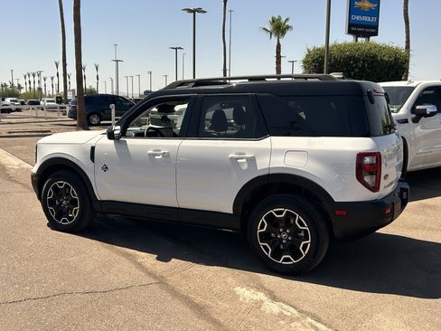 Used 2025 Ford Bronco Sport Outer Banks AWD/4WD image 3
