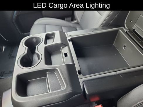 Used 2024 GMC Sierra 1500 SLT image 46