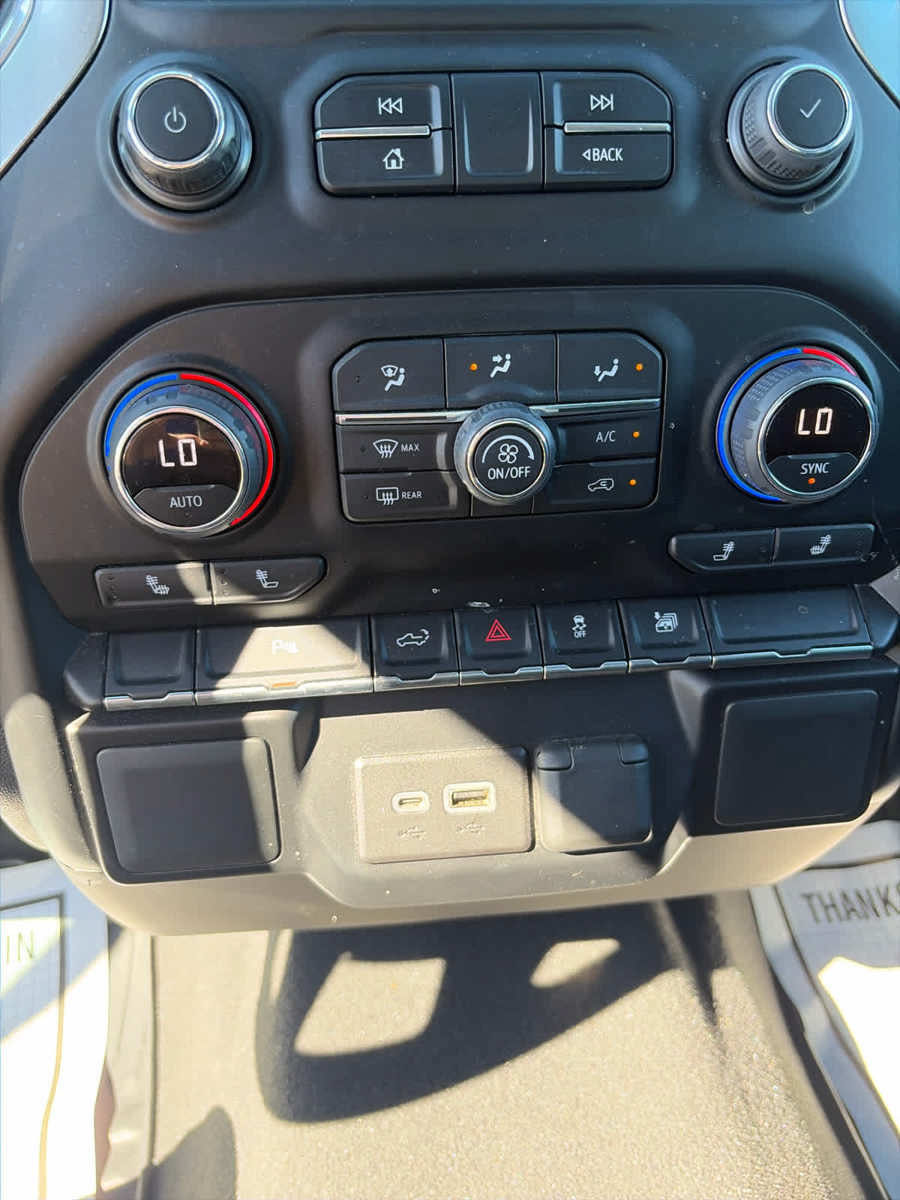 Used 2022 Chevrolet Silverado 1500 RST w/ Safety Package AWD/4WD image 25
