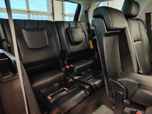 Used 2021 Toyota 4Runner Limited AWD/4WD image 17