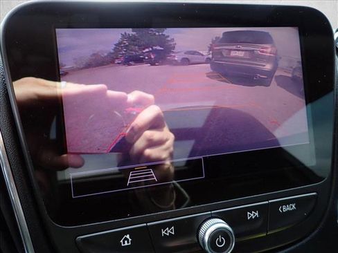 Used 2021 Chevrolet Malibu LT w/ Midnight Edition image 20