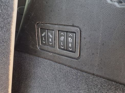 Certified 2022 Cadillac XT6 Sport w/ Technology Package image 15