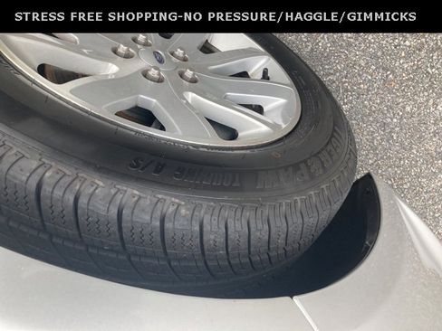 Used 2009 Ford Flex SEL image 13