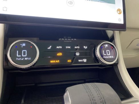 Used 2023 Jaguar F-PACE S image 16