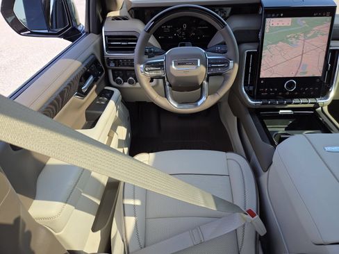 New 2026 GMC Yukon Denali w/ Denali Reserve Package AWD/4WD image 33