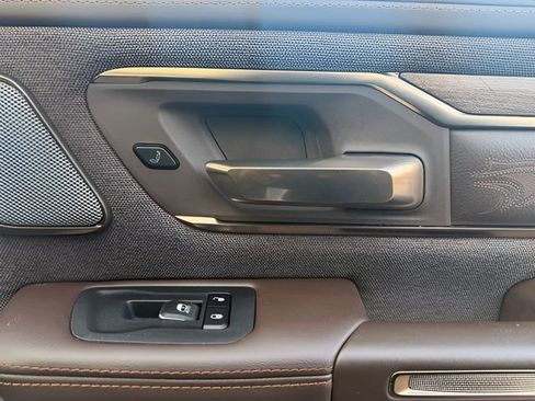 Used 2025 RAM 1500 Limited image 38