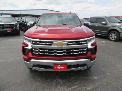 Certified 2024 Chevrolet Silverado 1500 LTZ w/ LTZ Convenience Package II AWD/4WD image 13