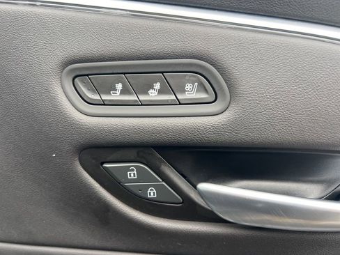 Used 2023 Cadillac Escalade ESV Sport image 27