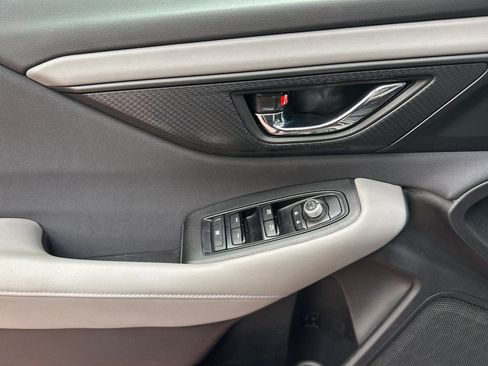 Used 2025 Subaru Outback Premium image 14