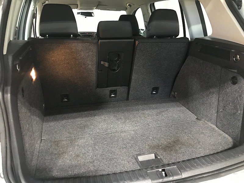 Used 2017 Volkswagen Tiguan Limited w/ Alloy Wheels Package AWD/4WD image 28