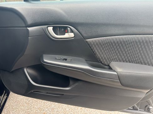 Used 2014 Honda Civic LX image 18