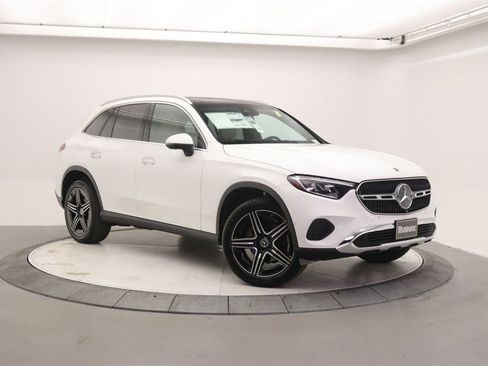 New 2026 Mercedes-Benz GLC 300 image 1