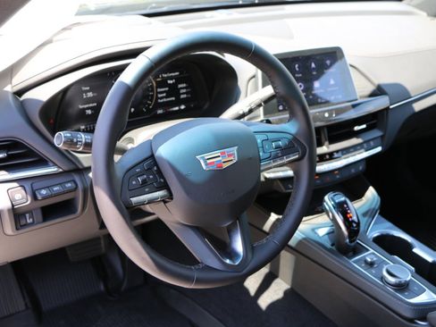 Used 2026 Cadillac CT4 Premium Luxury RWD image 20