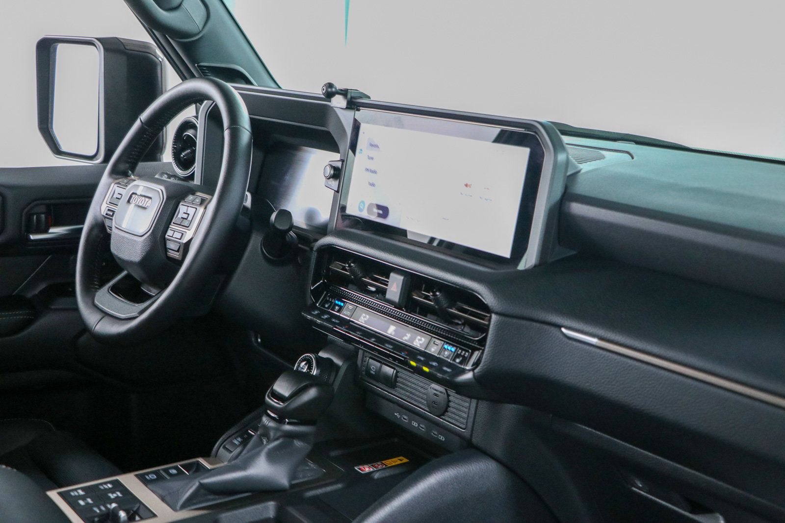 Used 2025 Toyota Land Cruiser w/ Premium Package AWD/4WD image 28