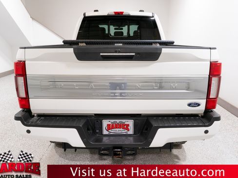 Used 2022 Ford F350 Platinum image 4