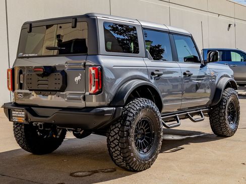 Used 2023 Ford Bronco Badlands w/ Sasquatch Package image 10