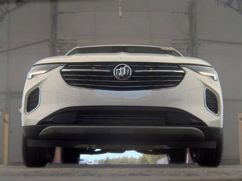 Used 2023 Buick Envision Essence AWD/4WD image 4