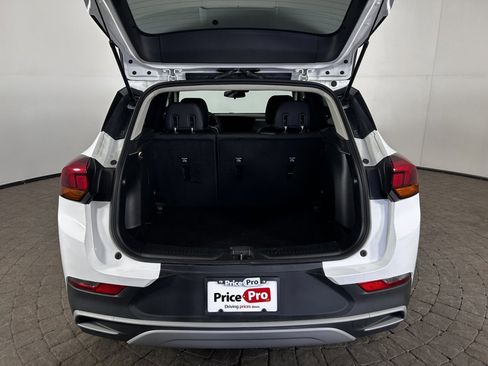 Used 2025 Buick Encore GX Preferred FWD image 7