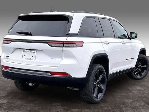 New 2026 Jeep Grand Cherokee Limited AWD/4WD image 15