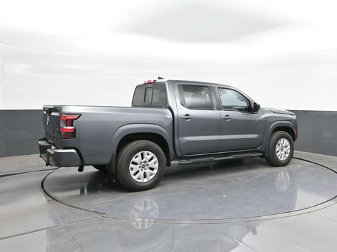 Used 2022 Nissan Frontier SV RWD image 15